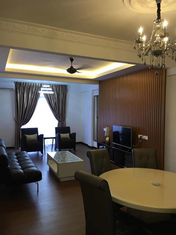 Midcity Service Suite Malacca Exterior photo